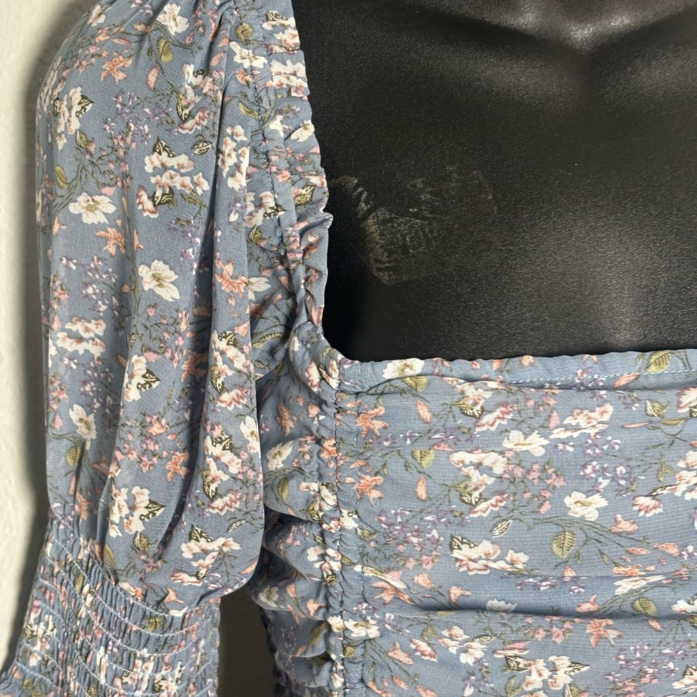 Elegant Floral Square Neck Mini Dress - Picture 8 of 11